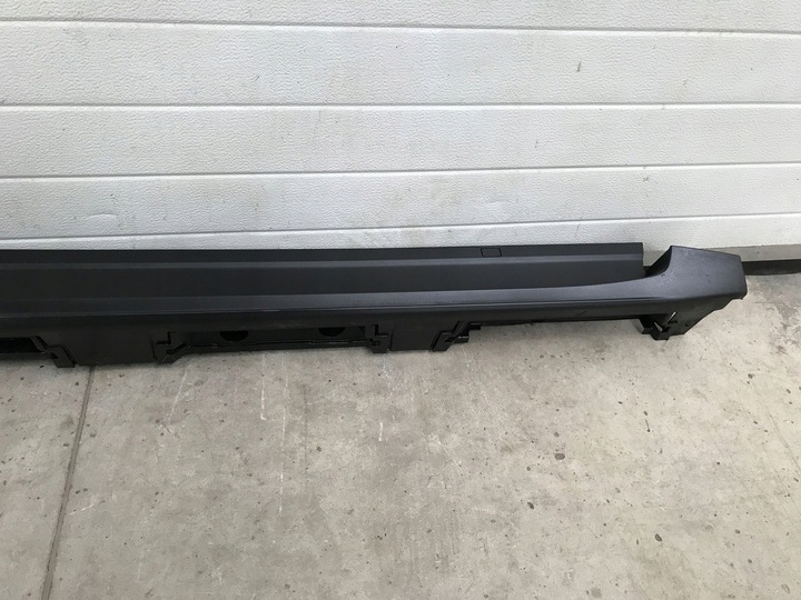 фото №2, Lexus lbx 2024 планка накладка порогова порога права 75850-52110
