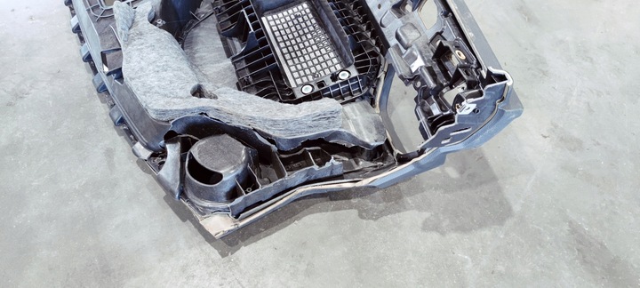 фото №12, Панель капот консоль audi q3 f3 83b оригинал