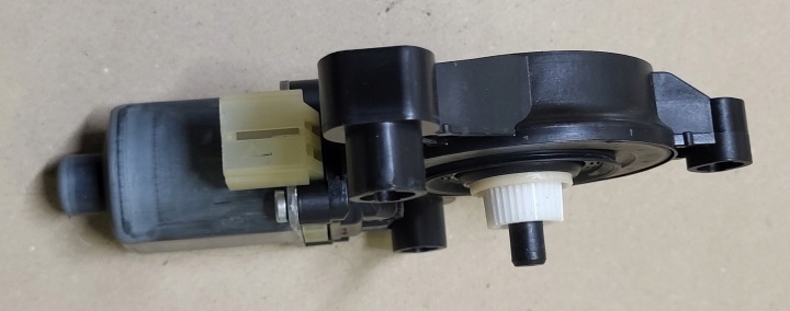 фото №9, Двигунчик підйомника скла ліве зад audi a4 b9 8w a5 f5 8w8 sb oem номер eu