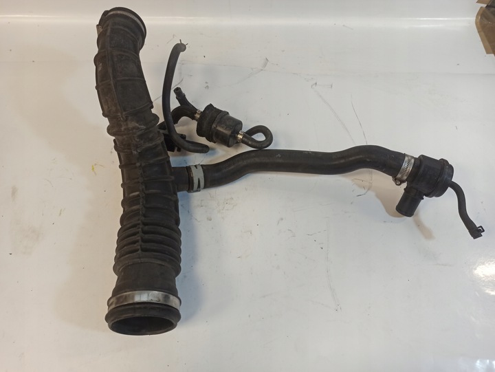 фото №15, Renault clio 4 iv труба клапан вакуум 8200603558 223727641r