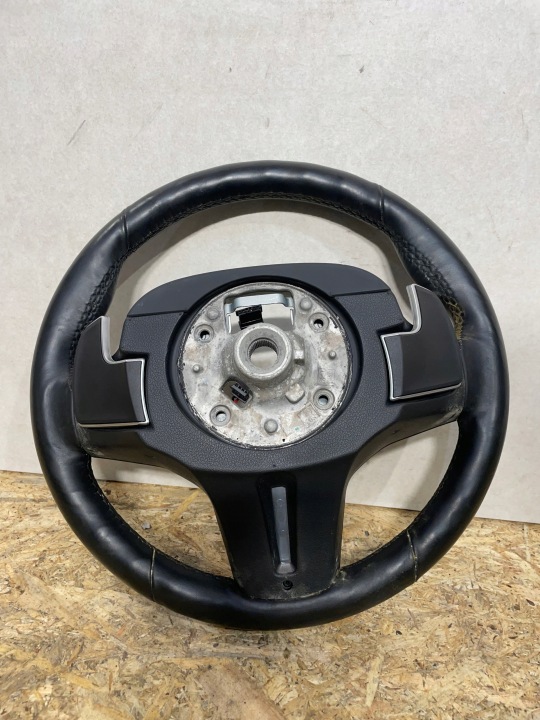 фото №7, Bmw g30 g31 g32 g11 g12 g14 g15 g16 g05 g06 g07 руль м-пакет лепестки