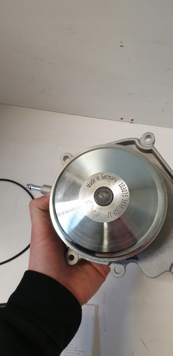 фото №10, Насос воды mercedes c-klasa w204 11- 103075/feb febi bilstein