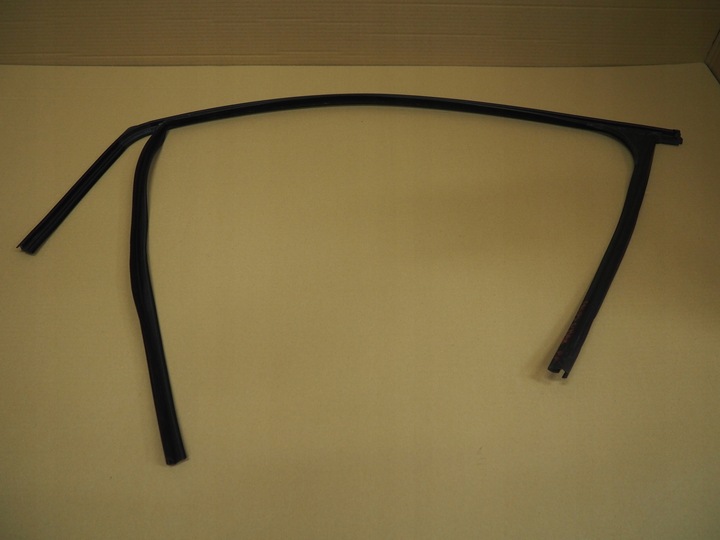 фото №2, Прокладка скла двері праві перед ford focus c-max