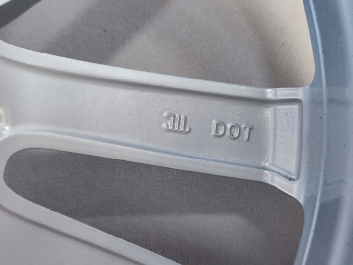 фото №14, Audi a4 s4 b9 8w0 диск 8,5x19 et32 8w0601025df 8w0601025dg