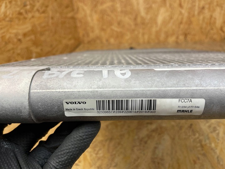 фото №13, Радіаторів конденсатор кондиціонера volvo xc90 ii 2.0 h t8 32339857 32339865