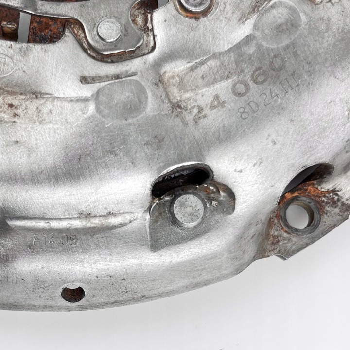 фото №12, Зчеплення комплект двомасовий маховик luk 2.0 tdi vw / audi / skoda / seat 05l105266b