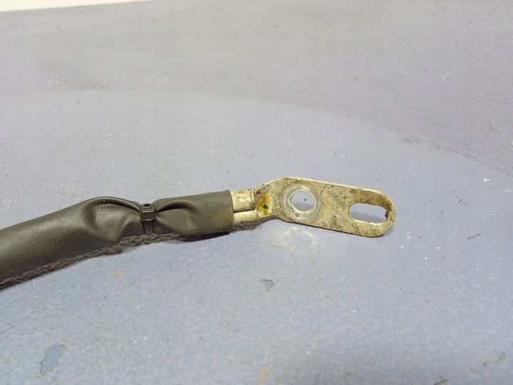 фото №7, Mercedes gls x167 шланг uziemiający акумулятора маса a1675404101