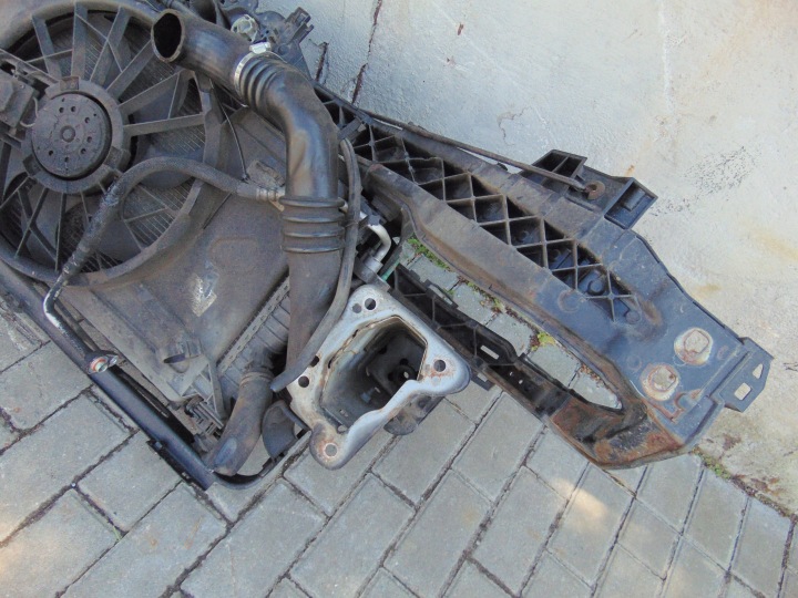 фото №12, Підсилювач лобове передня панель ford c-max i mk1 2.0tdci механічна коробка передач європа