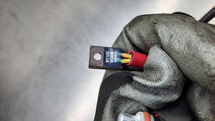 фото №9, Установка жгут вебасто volvo xc90 s60 s80 xc70 3731393