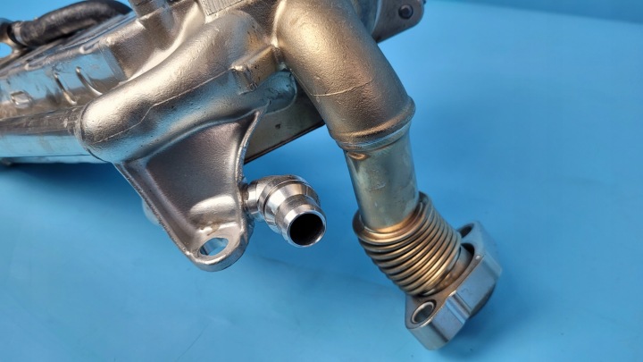 фото №12, Bmw 2' f44 218d gran купе 21r радиатор egr 8473202 клапан egr 8513132