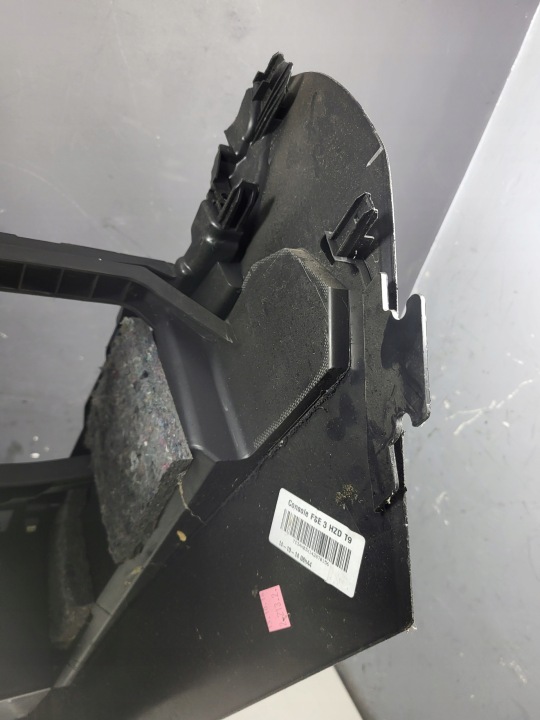фото №7, Подлокотник туннель средний peugeot 308 t9 hb 96775883 96775880