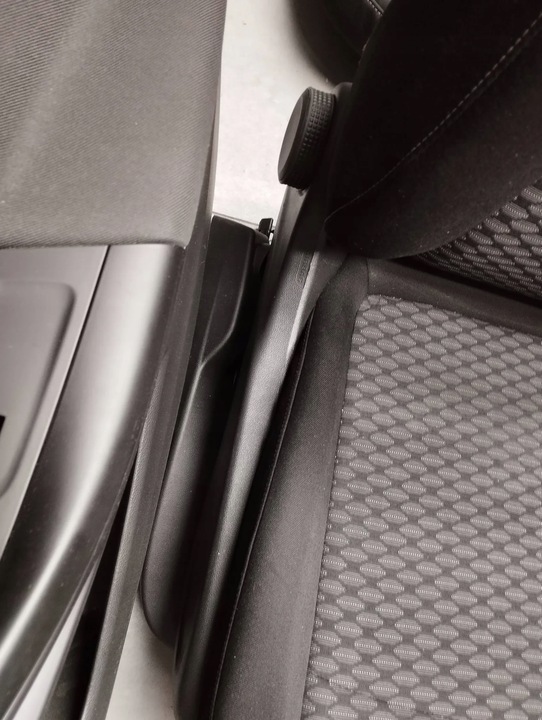 фото №11, Opel astra k универсал сиденья обшивки сиденье