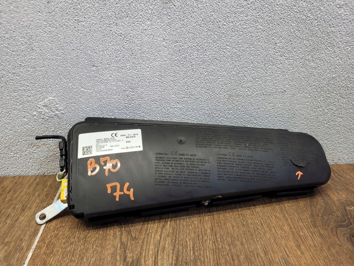 фото №1, Vw beetle 011-018 подушка сиденья левого левая 5c5880241a