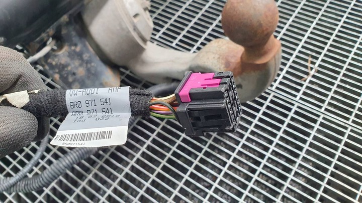 фото №9, Hak буксировочный складной балка audi q5 8r 8r0800495b