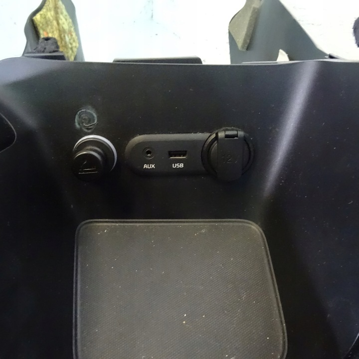 фото №4, Kia ceed ii универсал туннель средний usb aux