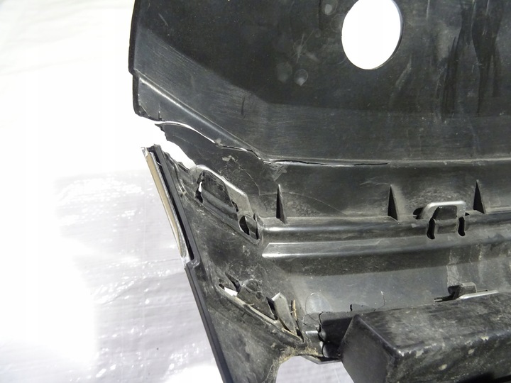 фото №16, Решітка решітка радіатора решітка радіатора емблема бампер перед vw crafter ii 2 7c0 7c0853653j