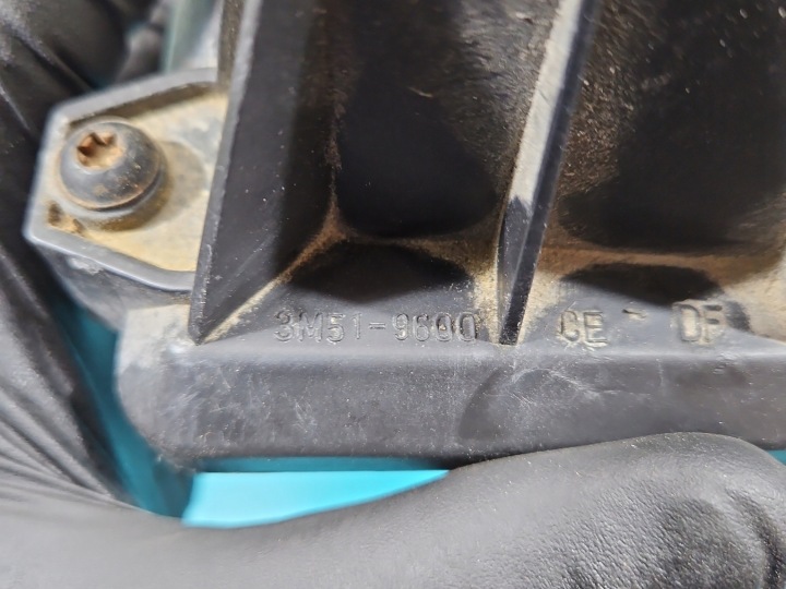 фото №8, Корпус фильтра воздуха ford focus c-max i mk1 1,8 16v 3m51-9600-ce