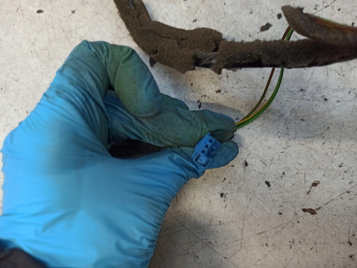 фото №6, Citroen c4 grand picasso дзеркало праві 3 + 6 + 6 pin 96542248xy пошкоджені