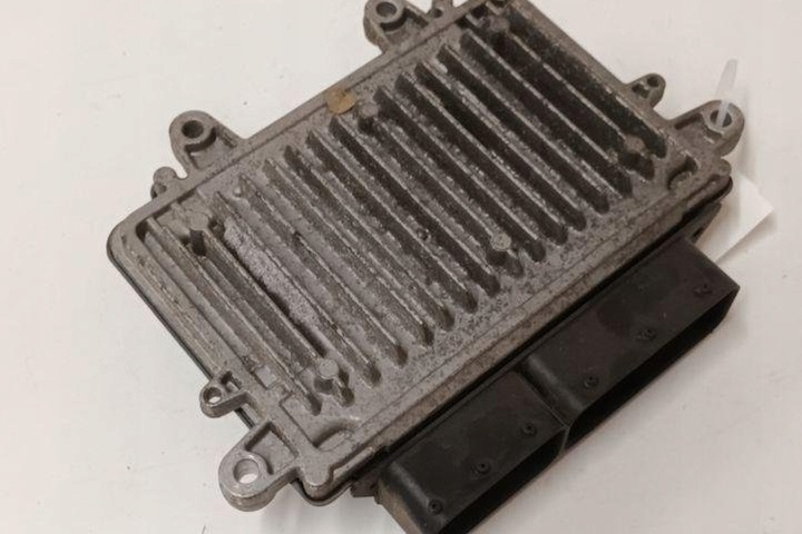 фото №8, Компьютер двигателя ecu mercedes-benz a w169 0281013022 2.0l дизель 80kw