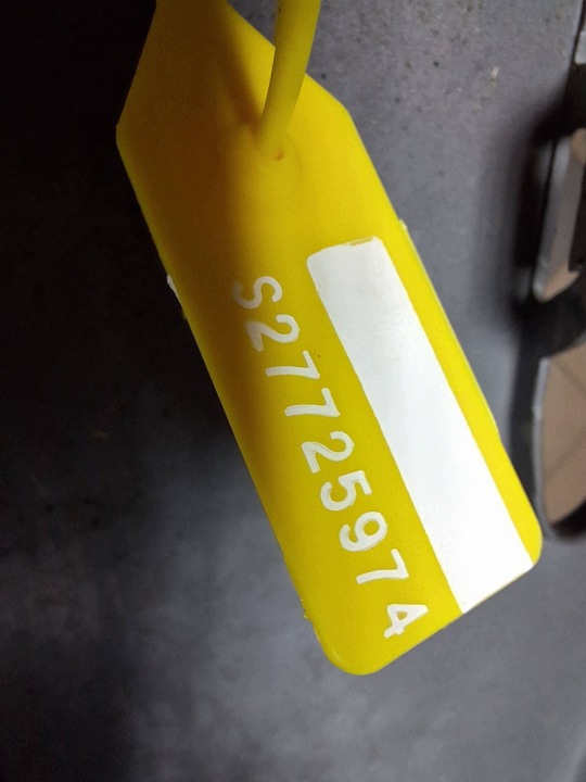 фото №8, Решётка решётка радиатора бампера toyota aygo ii 14-18 52112-0h020