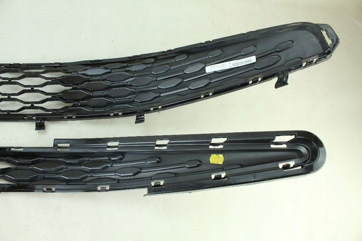 фото №11, Решётка бампера vw t7 multivan 7t0853663a 7t0853678b верх dół