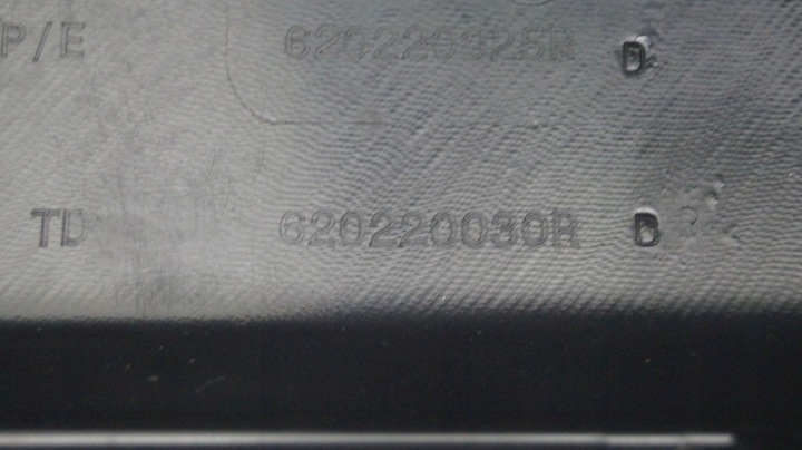 фото №7, Dacia duster 10-17 бампер переднє перед p12