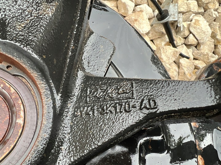 фото №3, Ford kuga i mk1 поворотный кулак амортизатор правые