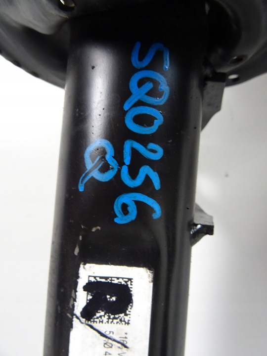 фото №9, Vw golf 7 vii 1.6 tdi амортизатор поворотна опора права 5q0256q 5q0413023fh