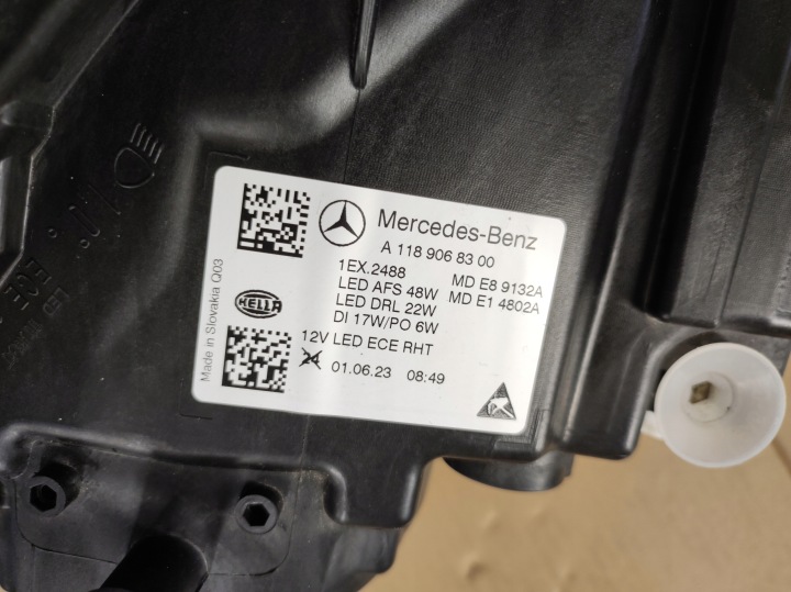 фото №14, Mercedes cla w118 - фара передняя левая полный led ils