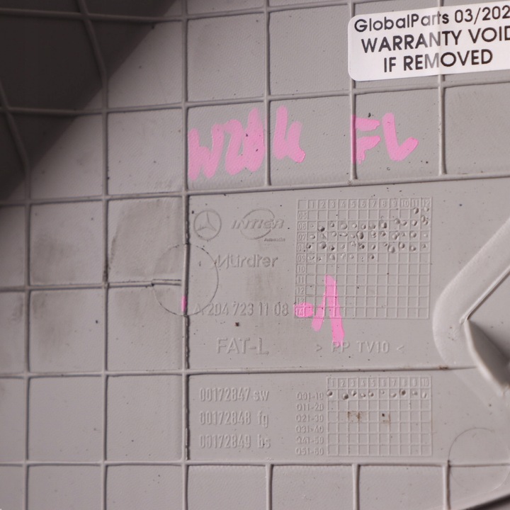 фото №10, Mercedes w204 захист обшивка двері переднє лівий сірий a2047231108