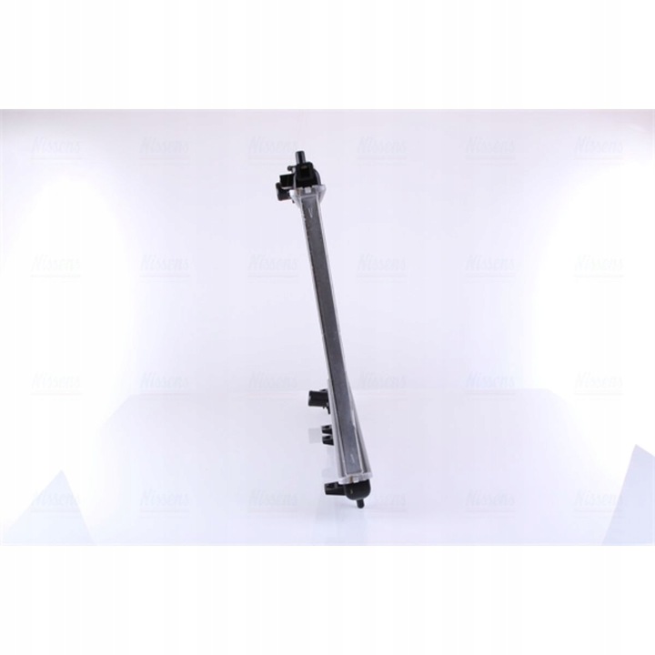 фото №12, Радіаторів двигуна nissens 253103a000 253103a100 25