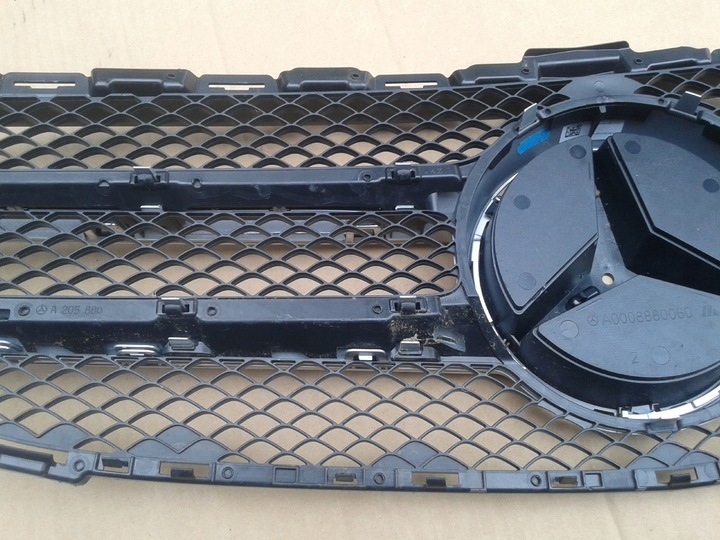 фото №10, Решітка радіатора решітка хром mercedes w205 c-klasa 14-18 amg a205880 a0008880060