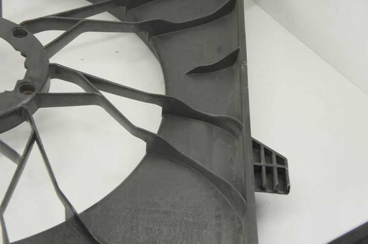 фото №5, Ez259 mercedes w251 3.0cdi корпус вентилятора