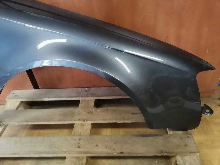 фото №7, Audi a4 b7 крило праві перед lx7z маса антиколізійного