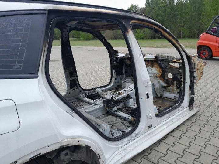 фото №5, Bmw x5 g05 порог правый стойка a i b 300