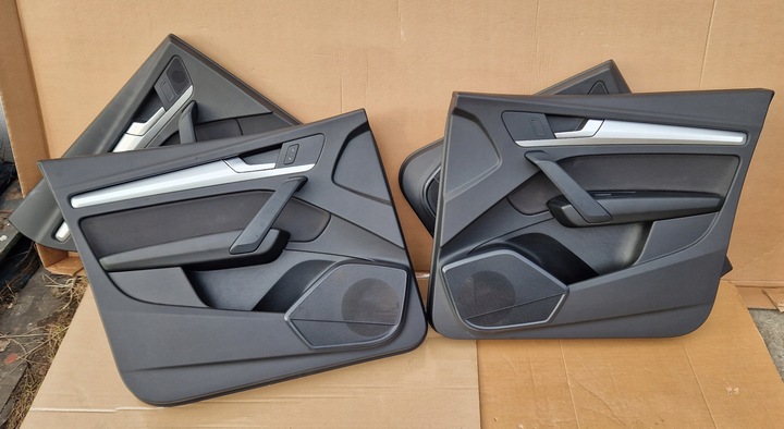 фото №1, Обшивки audi q5 80a шкіра+ матеріал ідеал комплект європа