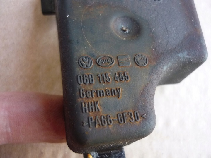 фото №6, Захист корпуси фільтра 2.0 alt audi a4 b6 06b115455