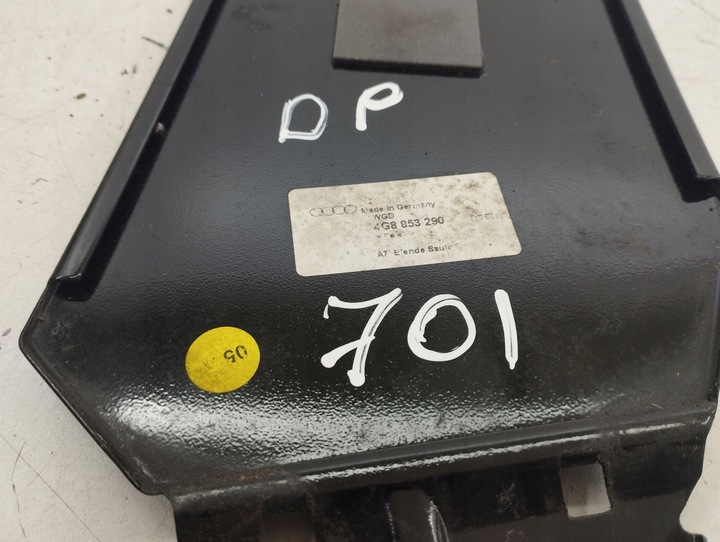 фото №6, Audi a7 s7 4g 2011 правая сторона планка прокладка стёкла дверь передних