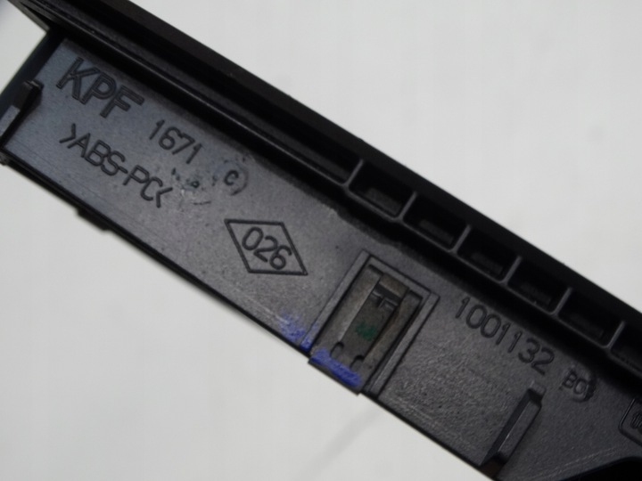 фото №10, Маскувальна накладка динаміка renault laguna iii 281c20002r