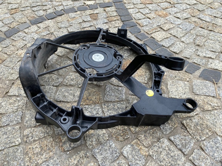 фото №14, Porsche taycan 9j1 корпус вентилятора 9j1121250c 9j1959455c 9j1959456c