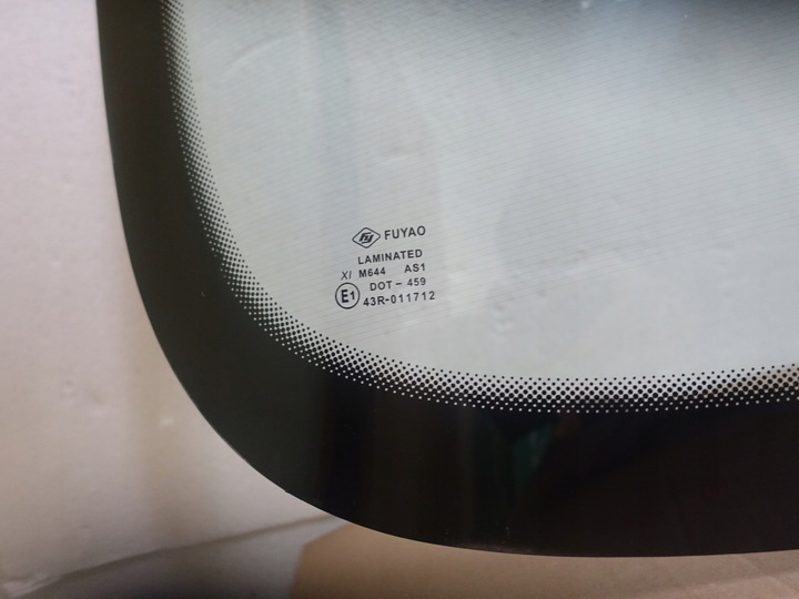 фото №8, Стекло задняя зад mercedes e-klasa w124 c124 1987-1995 2-дверь купе светлая