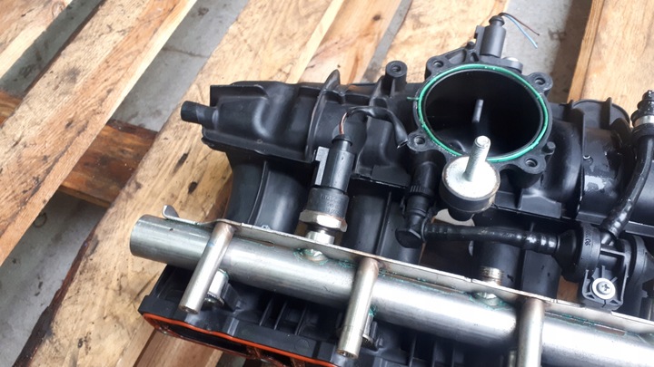 фото №11, A4 b7 коллектор всасывающий регулятор 2.0 tfsi bul a6 c6