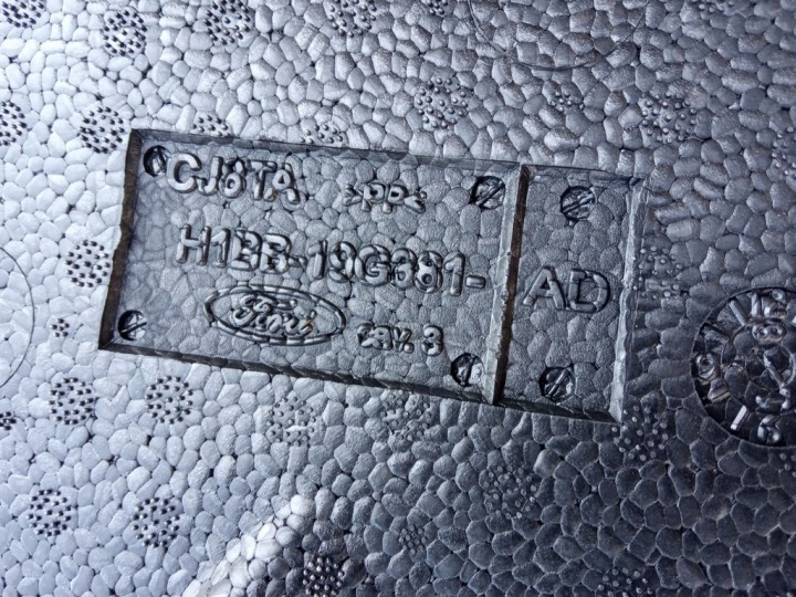 фото №8, Ford fiesta mk8 17-23r- пенополистирол wypeł. багажника h1bb-19g381-ad