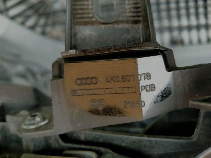 фото №16, Audi a6 c8 рестайлинг lx7g бампер передний 6pdc камера установка распылитель