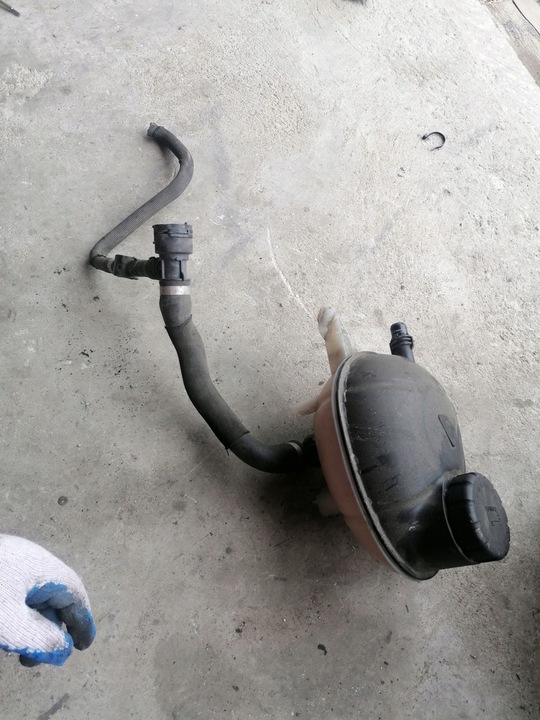 фото №1, Mercedes w213 бак розширювальний рідини 2.0 cdi