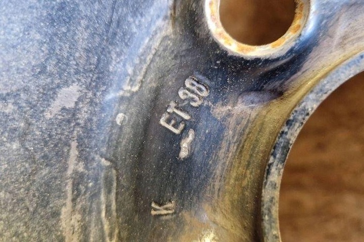 фото №9, Колесо запасное vw golf v 1k1 1j0601027h 1.9l дизель 66kw 2000