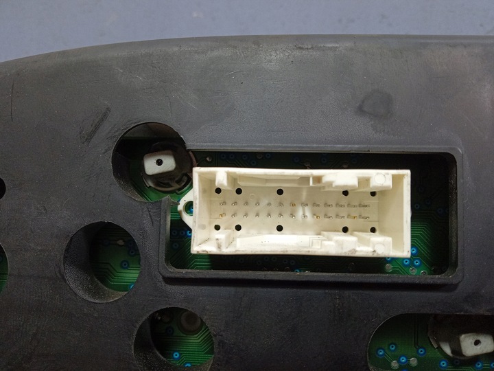 фото №4, Ford focus mk1.6 16v спидометр eu 98ap-10841-bc