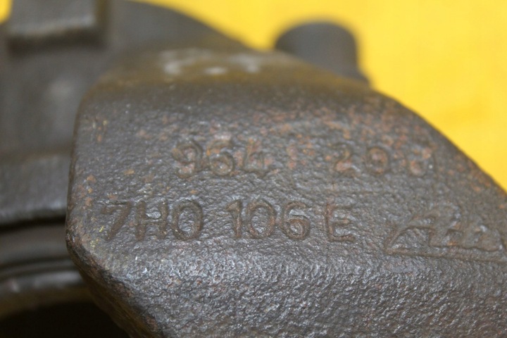 фото №6, Суппорт тормозной правый перед вентилируемые vw transporter t5 fl 7h0106e