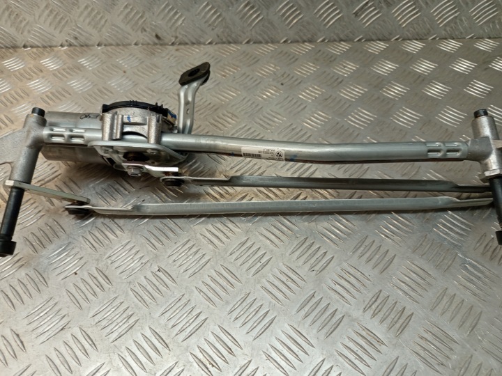 фото №10, Bmw f40 механізм склоочисника двигунчик передній перед 7453953