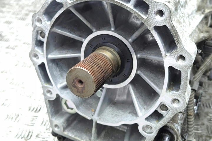 фото №8, Коробка передач коробки передач audi q7 4m hxg 3.0l дизель 170kw 2006